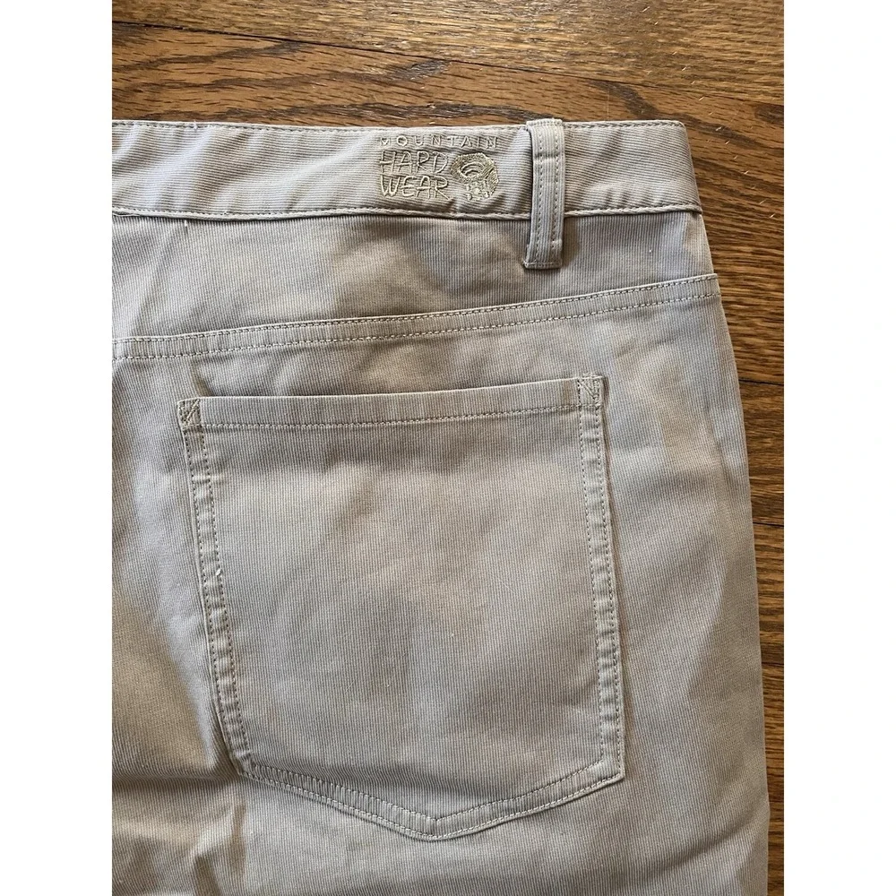 NWT Mountain Hardwear Kentro Cord‎ Tan Pants Mens 42x30 Hiking Climbing